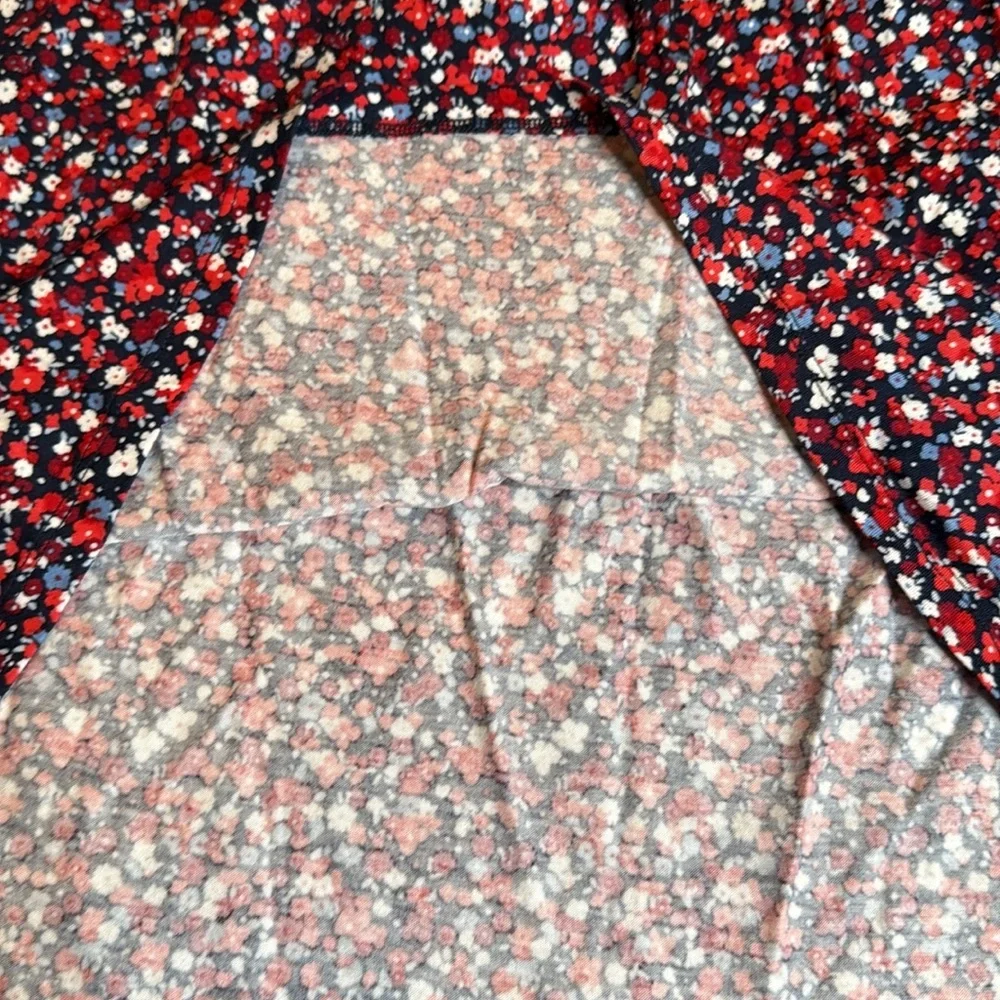 Michael kors red white blue floral bell sleeve top size large new - Picture 7 of 10